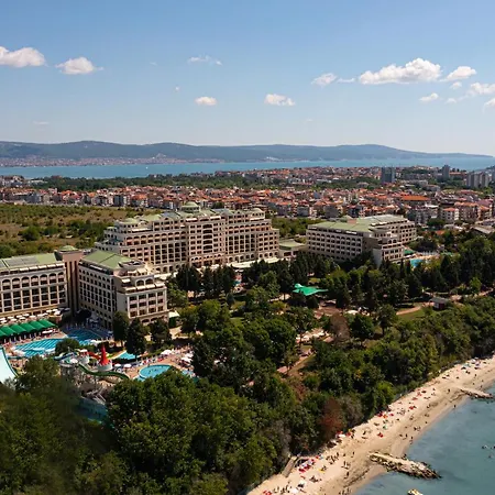 сол палас ризорт и аквапарк - ол инклузив 5* Несебър