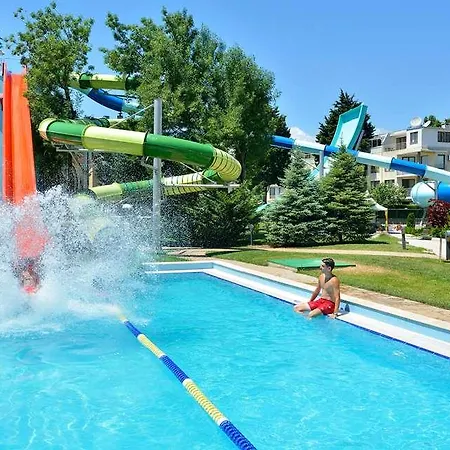 Sol Palace Resort