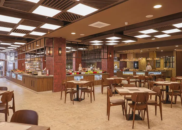 Sol Palace Курортний комплекс