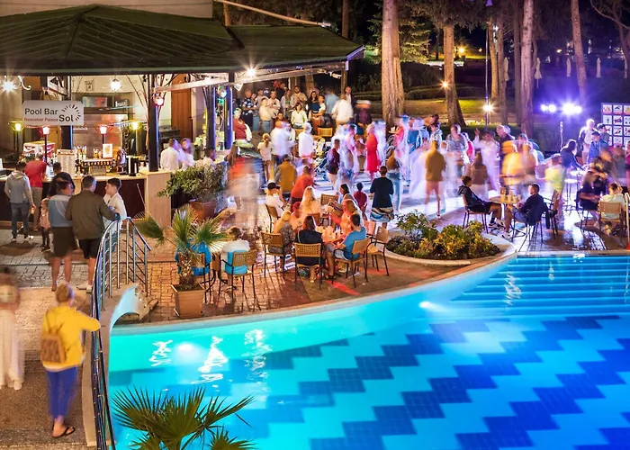 Курортний комплекс Sol Palace