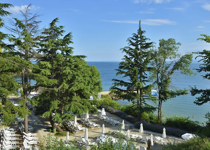 Курортний комплекс Sol Palace Несебир