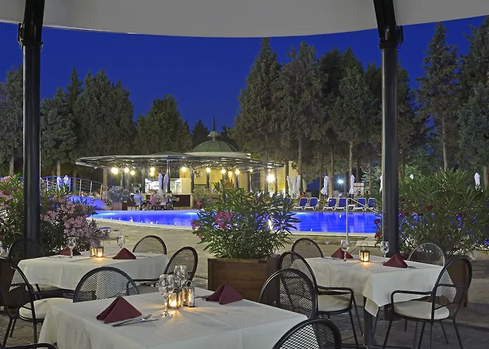 Курортний комплекс Sol Palace