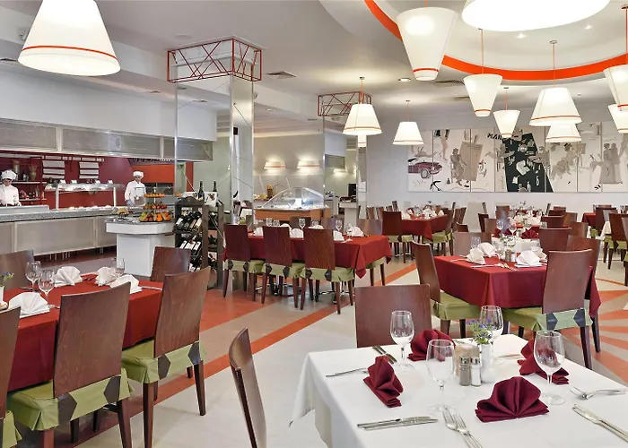 Курортний комплекс Sol Palace